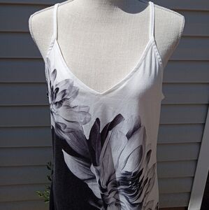 Large, Cozy Floral Sun Dress, Large, Great Condition!
